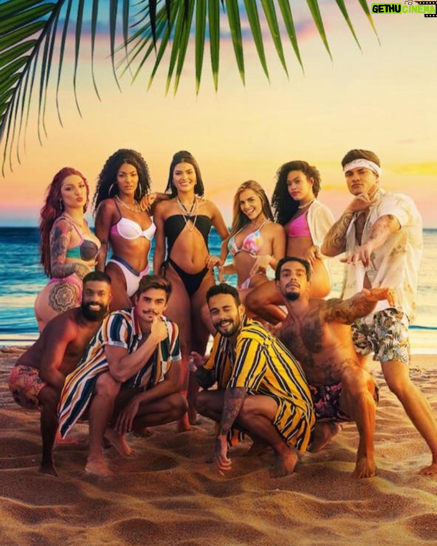 Rita Tiecher Instagram - @netflixbrasil 💖 Dia 21 de julho TAMO CHEGANUUUUUU 🌪 “BRINCANDO COM O FOGO BRASIL” Crédito fotos: Nikhol Esteras/Netflix