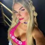 Rita Tiecher Instagram - Toda bonequinha hello kitty 🤪 Cabelo: @veruskaeleres Cilios: @studioababr