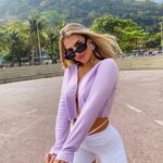 Rita Tiecher Instagram - 😮‍💨💜