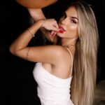 Rita Tiecher Instagram - “Admito que acho graça em ver você babaaaar..” 🤤😮‍💨 ph: @rogerfernandezrj @ramonzitorc2