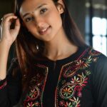 Ritika Nayak Instagram - Talk to me in songs and poem✨ . 📸 - @harshpatel.ph @purplethoughtsind @swati_happe @shrushti_patel_711