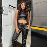 Ritika Nayak Instagram - I am happy that "Hi Nanna" is being received so warmly and is being appreciated for its quality. I loved it as an audience, and it was my absolute pleasurer to have been a part of it. Great work by the director Shouryuv garu @shouryuv , he envisioned a beautiful film and translated just as amazingly onto the silver screen. Fantastic performances by Nani garu @nameisnani , Mrunal @mrunalthakur and Kiara @myrakiarakhanna , a delight to watch them, it was magical. I thank the entire team for making me a part of it. @shouryuv @nameisnani @mrunalthakur @myrakiarakhanna @vyraents . . . . #hinanna