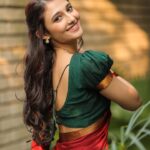 Ritika Nayak Instagram - Hogya pkka!!!! 😝 Photographer - @nn.photography @_sachin_.photography Makeup Artist - @makeupbyprashanthi Stylist - @aayeshaa.mariam Outfit - @lakshmireddydesignerstudio @swati_happe #ritikanayak