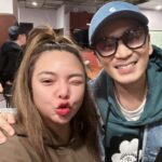 Riva Chang Instagram - 喔耶！喔耶！哇哇哇～ 是 #energy 耶😍 #都跟你說了放手 不要再聽你的藉口 都跟你說了放手 不要再當什麼精神上的解脫🤣 今天來錄音室配音巧遇最近喜氣人氣都旺到爆的 #書偉 我們來配 #我的婆婆怎麼那麼可愛2 的音，超超期待它上檔的！！ 到時候大家一定要多多支持我們的婆婆Part2❤️ 也要支持帥氣感人的中年帥氣團體 #energy 更要支持 #小甜甜張可昀 我本人～哈哈啾咪🥰😘 又變天了大家一定要把身體照顧好唷💪💪