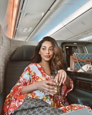 Riya Ray Instagram - Ti amo ❤️ #Life #cats and #hotpeppers🌶