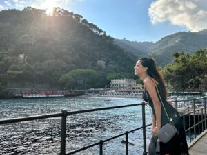 Riya Ray Instagram - vivere la dolce vita 🌹