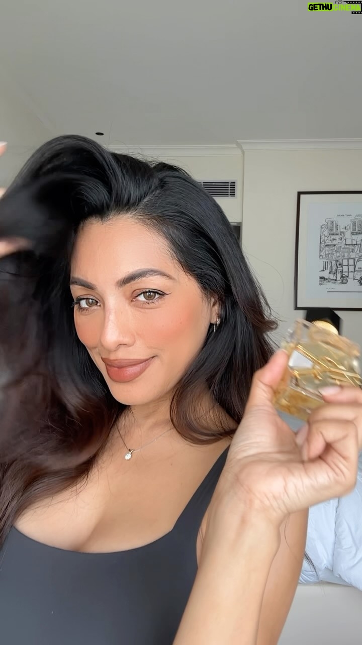 Riya Ray - 3 Likes - ‘Dive into a world of timeless allure’ @yslbeauty @ysl
Love a perfume that’s bold and lingers ?
YSL’s ‘Libre eau de Parfum’ @yslbeauty has got you covered ! 🌟 #yslbeauty #giftedbyyslbeauty #Timeless