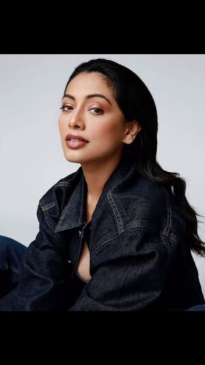 Riya Ray Instagram - Some unseen ones 🖤🩶