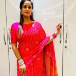 Riya Vishwanathan Instagram - Beautiful saree & blouse @sdduniqueboutique_97 #maha #sandakozhi #zeetamil . . . #saree #sareelover #post #picoftheday #instagood #favorite #traditional #maha #riyavishwanathan