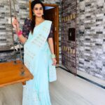 Riya Vishwanathan Instagram - Festive season with @sdduniqueboutique_97 . . . #sareelover #loveforsaree #sandakozhi #zeetamil #maha #riyavishwanathan