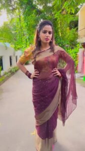 Riya Vishwanathan Instagram - ❤️ . . Saree @sdduniqueboutique_97 . . #reels #reelsinstagram #reelsvideo #reelitfeelit #sareelover #favorite #brown #maha #sandakozhi #zeetamil