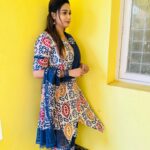 Riya Vishwanathan Instagram - Beautiful salwars @sarees_wholesale_collection Salwar stitching @abarnasundarramanclothing . Thank you both ❤️ . . #post #picoftheday #pic #salwarsuits #serialshoot #sandakozhi #zeetamil #maha #riyavishwanathan