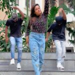 Riya Vishwanathan Instagram - With my thambi’s ❤️❤️ . . .Vc @karthick_s_ramesh_ . #reels #reelsinstagram #reelkarofeelkaro #reelitfeelit #reelsvideo #black #dance #dancereels #gang #brother #riyavishwanathan