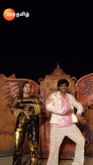 Riya Vishwanathan Instagram - Sunday Vibes...!!🎉🥳
Dance Jodi Dance Reloaded 2 | Retro Round | Sat and Sun 7PM.

#DanceJodiDanceReloaded2 #DanceJodiDance #DJD #Riya #Nagaraj #ZeeTamil