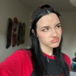 Rizha Instagram - que estructura osea mas dramática lpm que es esa silueta como voy a tener los mofletes y la barbilla tan salidos JAJAJAJAJA