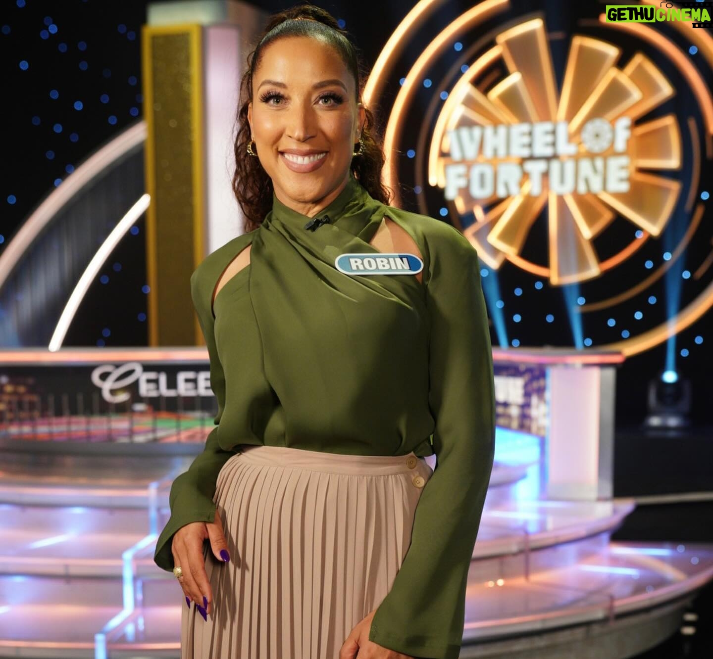 Robin Thede Instagram - I’m playing Celebrity Wheel of Fortune tonight and it’s Pat Sajak’s last episode of celebrity wheel ever! 😢 It’s not my fault! I didn’t make him retire!… or did I? Tune in tonight at 8pm to find out and see me play for an amazing charity @girlsinc! Shoutout to my amazing game mates @neildegrassetyson @mrtonyhale!