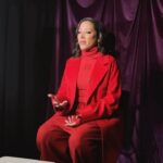 Robin Thede Instagram - Anyone know what happens when you knock on the wrong type of surface in this scenerio? Asking for...me...