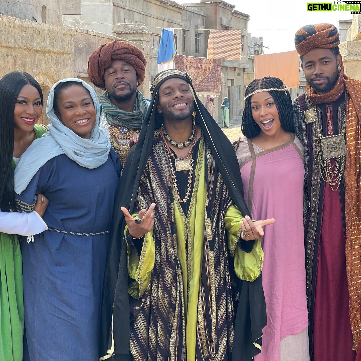 Robin Thede Instagram - CONGRATULATIONS to our GENIUS @ablackladysketchshow Costume Designer @m_collins and Assistant Costume Designer @stylesbywyandon on their MASSIVE win at last night’s #CDGA Awards! They beat some truly formidable shows with their unparalleled custom work for our fourth season, where they created some of the most iconic looks ever seen in sketch, comedy, or any genre for that matter. Michelle’s level of design, innovation, and creativity is truly unmatched. She has spent many years working under some of the industry’s greatest designers, and I am so honored that we elevated her to running her own department and being able to showcase her individual uniqueness and forward thinking style. I am unendingly proud of the work she and Wy and the rest of the department have done for our show and know that they will all go on to industry greatness. They are the FUTURE! #ablss #costumedesign