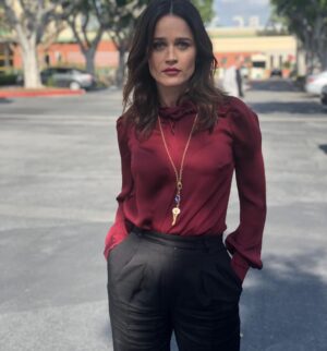 Robin Tunney Instagram - Shamelessly promoting my friend since Junior Year AP English. I’m wearing a necklace made by a company named @foundrae which my friend Beth fearlessly started a little over three years ago. She’s so talented, you have to check out her stuff. The shirt’s Prada but it’s 10 years old. Don’t worry you may be able to buy it on eBay if my show doesn’t last. Kidding. Not Kidding. definitely kidding.
