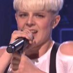 Robyn Instagram – #BodyTalk10