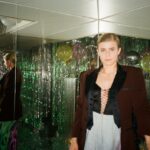 Robyn Instagram - On New Years Eve I will be the selector on @bbc6music between 7-9pm GMT. Thank you 6Music for giving me the maybe best gig ever. It's been a shitty year so it feels special to select music for this NYE which is always, whether we want or not, a symbolic day. I hope you tune in for fire starters and healing songs. I will be gentle enough!    Photo by @kegen
