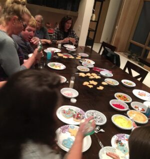 Robyn Brown Instagram - Decorating Christmas sugar cookies, eating super nachos, watching Christmas movies, drinking cocoa, and being together is what we do as a family the Saturday after Thanksgiving.  #familychristmastraditions #sugarsprinklesonthefloor #loudandfun #christmascookies #christmasisrightaroundthecorner