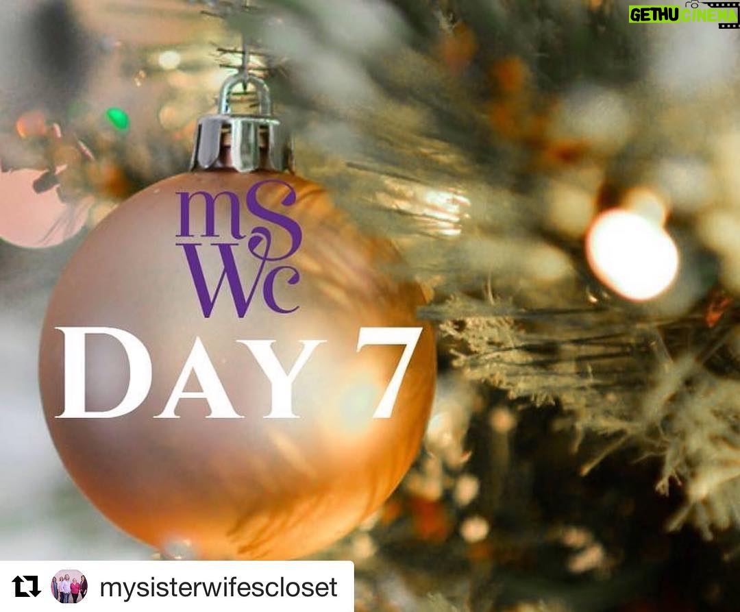 Robyn Brown Instagram - #Repost @mysisterwifescloset with @get_repost ・・・ Day 7 of the MSWC '12 Days of Christmas' SALE! Visit www.mysisterwifescloset.com daily through to 12/12 for our daily super SALE on an item Robyn has selected during this special Holiday event! While at www.mysisterwifescloset.com make sure to select 'Collections' - 'Holiday Gift Guide' to see 25 items featured on SALE too! Shop: www.mysisterwifescloset.com