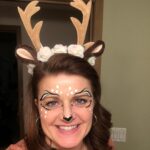 Robyn Brown Instagram - Be a deer and have a Happy Halloween! #ilovebeingamom #halloween2018 #kidfun #pumpkincarving #adorable #ilovethemsomuch