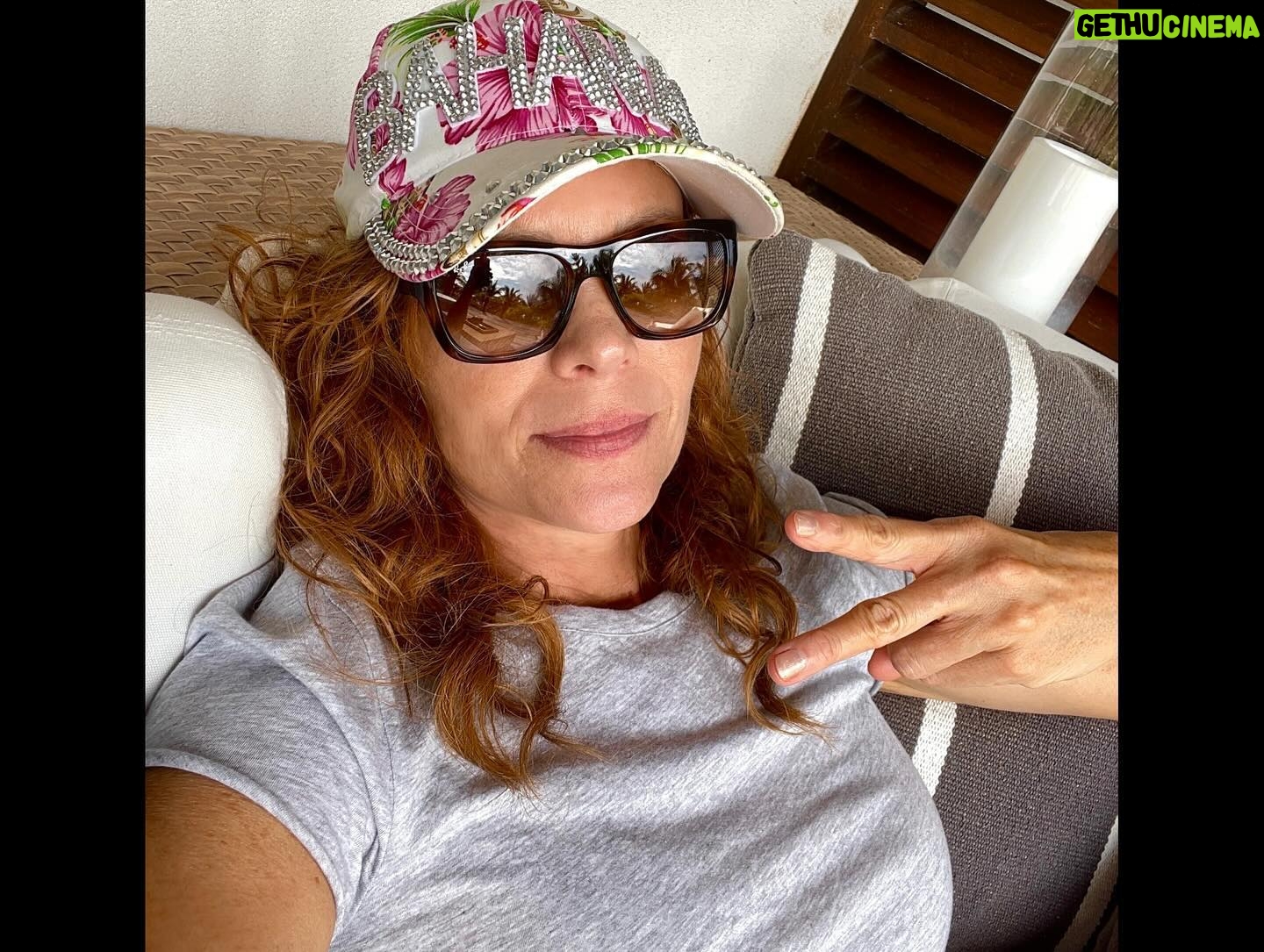 Robyn Lively Instagram - Had the actual best birthday! I mean what’s better than straight chillin’ in the Bahamas, then heading to the south for dipped cones and chatting with the locals at the DQ and playing my favorite tunes on the jukebox while eating the entire menu at the Waffle House?! Thank you to EVERYONE who went out of their way to make me feel so cherished and loved! What a gift! And thanks to all of you here who always, always show me nothing but kindness and support 🥰 You’re just the best! If birthdays didn’t mean I was getting older I’d want to have them all the time!! 🥳