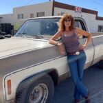 Robyn Lively Instagram – South By Southwest @sxsw here we come! So excited to finally share #NationalAnthem and my rad shag w you all! So proud to be a part of this beautiful film surrounded by the brilliant talent of @charliefplummer, dp @katearizmendi and director @lukegilford and his feature film debut! 😍Get ready y’all!
Obsessed w this collaborative look by uber talented team @lukegilford @enomilystu @cutandchase @madelinemccuemakeup @ldentertainment 🙌🏼🎥
