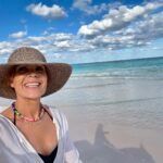Robyn Lively Instagram - Had the actual best birthday! I mean what’s better than straight chillin’ in the Bahamas, then heading to the south for dipped cones and chatting with the locals at the DQ and playing my favorite tunes on the jukebox while eating the entire menu at the Waffle House?! Thank you to EVERYONE who went out of their way to make me feel so cherished and loved! What a gift! And thanks to all of you here who always, always show me nothing but kindness and support 🥰 You’re just the best! If birthdays didn’t mean I was getting older I’d want to have them all the time!! 🥳