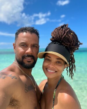 Rochelle Aytes Instagram - #turksandcaicosislands #nycbirthdaytrip