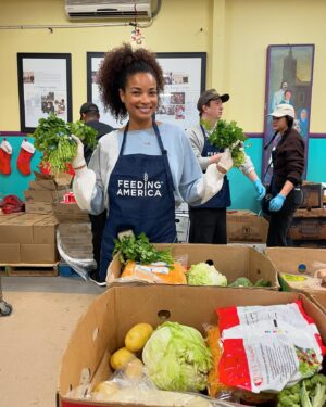 Rochelle Aytes Instagram - April is #NationalVolunteerMonth! I choose to volunteer with @FeedingAmerica to help combat food insecurity and you can #makeadifference too. Find your local food bank to learn about #volunteer opportunities near you: https://www.feedingamerica.org/find-your-local-foodbank