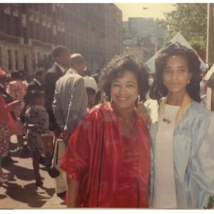 Rochelle Aytes Instagram - Happy Heavenly Birthday Mommy!! Can’t believe it’s 7 years already. ❤️❤️🙏🏽🙏🏽