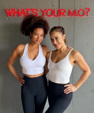 Rochelle Aytes Instagram - So I’ve been telling @marlynortiz for over a month that I would take her rebrand class! No more procrastination!  Thank you for busting my butt! 🤣Such a fun class! I will be back! @m.o.danceandfitness 
#purchasecollegealumni #dancersforlife