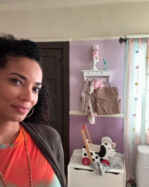 Rochelle Aytes Instagram - @swatcbs finale! Friday night 8/7c 🔥
Always love when I get to play with the great @obbababatunde & baby Vivie!