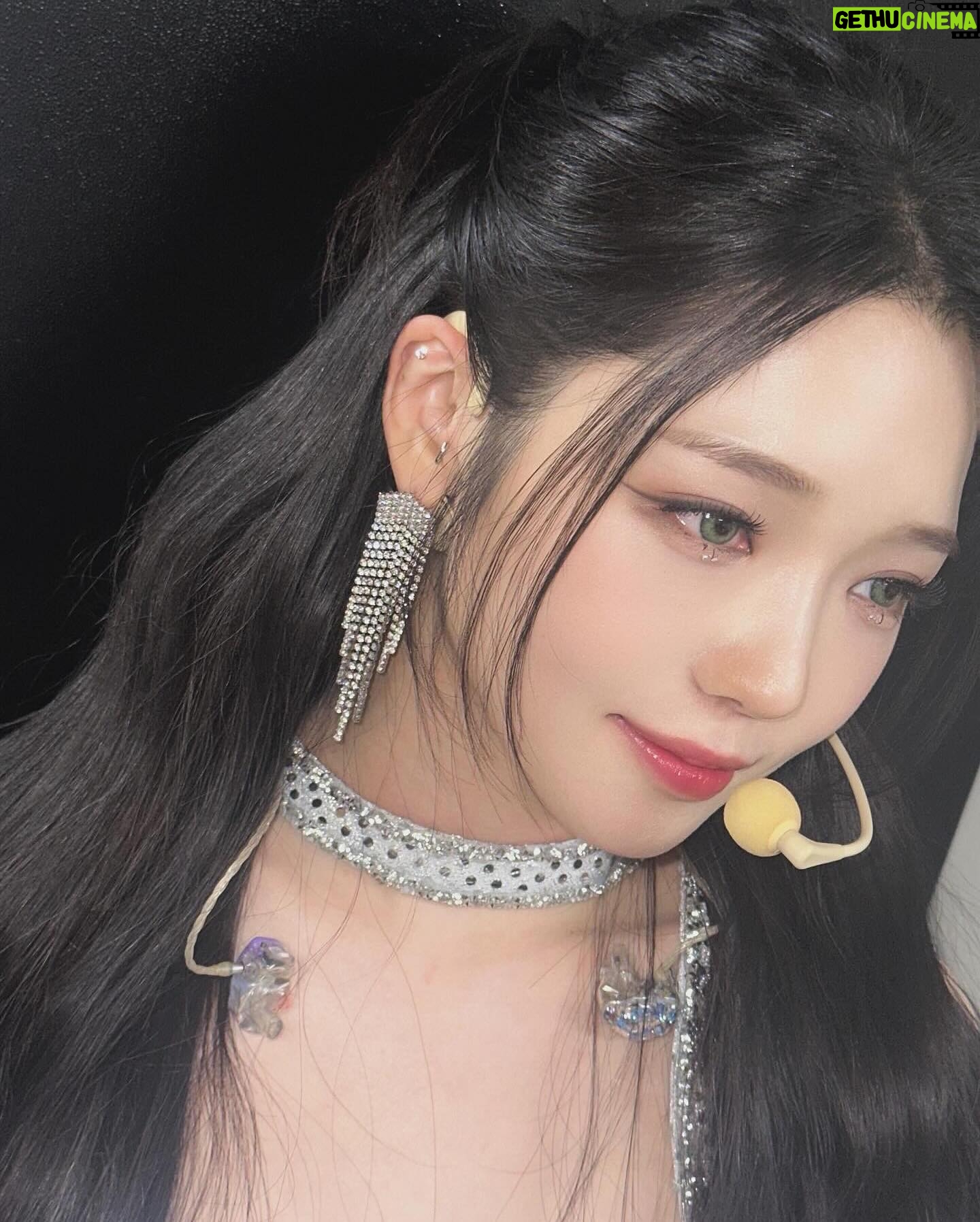 Roh Ji-sun Instagram - FROM NOW. 희비애락, 喜悲愛樂