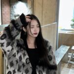 Roh Ji-sun Instagram - 겨울에도 가디건이 좋아🧶🧵🧦