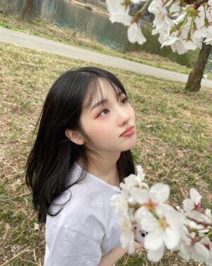 Roh Ji-sun Instagram - ∗❛⌄❛∗