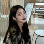 Roh Ji-sun Instagram - 겨울에도 가디건이 좋아🧶🧵🧦
