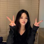 Roh Ji-sun Instagram - 올해도 거의 다 갔어~