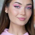 Roksana Janiszewska Instagram – The Roxi x Revolution Cherry Blossom Eyeshadow palette doing bits 🌸😍 what do you guys think of the new collection? 🥰 @makeuprevolution #roxixrevolution #revolutionxroxi #makeup #transition