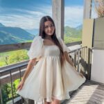 Roksana Janiszewska Instagram - The dreamiest place in the world, Switzerland. 🇨🇭🐮🏔️ Here’s a dump of our first few days here before we get MARRIED! Eeeeek 💒👰🏻‍♀️💍
