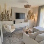 Roksana Janiszewska Instagram - AD The home of dreams! 🏡 I had so much fun staying in this gorgeous carbon-negative home from @Stmodwenhomes 😊 isn’t the interior stunning!? #ad