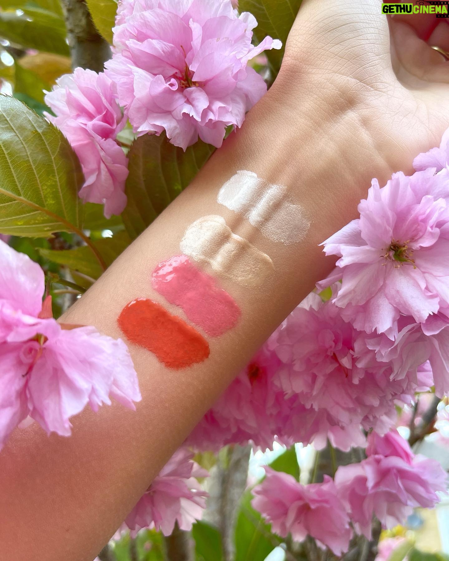 Roksana Janiszewska Instagram - If you’re obsessed with pink you will love the Roxi x @makeuprevolution Cherry Blossom Collection 🌸 swipe across to see the swatches 😍 #makeup #makeuprevolution #revolutionxroxi
