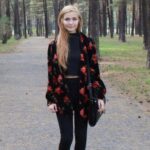 Roksana Janiszewska Instagram – #ad SWIPE FOR A SURPRISE… I feel that some of you see me as a stylish person now which comes with the label of “fashion influencer” but it’s not always been this way 😂 Inspired by @itvxofficial new show “Tell Me Everything” I am back again this week showing you guys some of my teenage starter pack moments and some bad fashion choices. Looking back at my fashion sense and style trends back then is so cringy but it shaped my fashion choices now so I don’t regret it one bit! Hope you guys can laugh at my expense 😂 #TellMeEverything