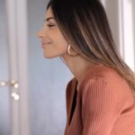 Romina Pierdomenico Instagram – Cari amici, sarà capitato anche a voi di sentirvi dire: ma sei matto che vai dallo psicologo. Ecco, oggi a cuore aperto vi faccio una confidenza e mi piacerebbe che tutto questo non fosse più un tabù.
Chiedere un aiuto per me, è stato di vitale importanza perché mi ha permesso di trasformare il peso che mi portavo dentro in energia pura per riuscire a vivere al meglio. 
Per questo vi consiglio  @therapychat_it  una piattaforma di psicologia online, dove è possibile trovare lo psicologo più adatto alle vostre esigenze. 
È semplice, ma sopratutto sicuro .

“L’unica persona che sei destinato a diventare è la persona che decidi di essere” 

#ad