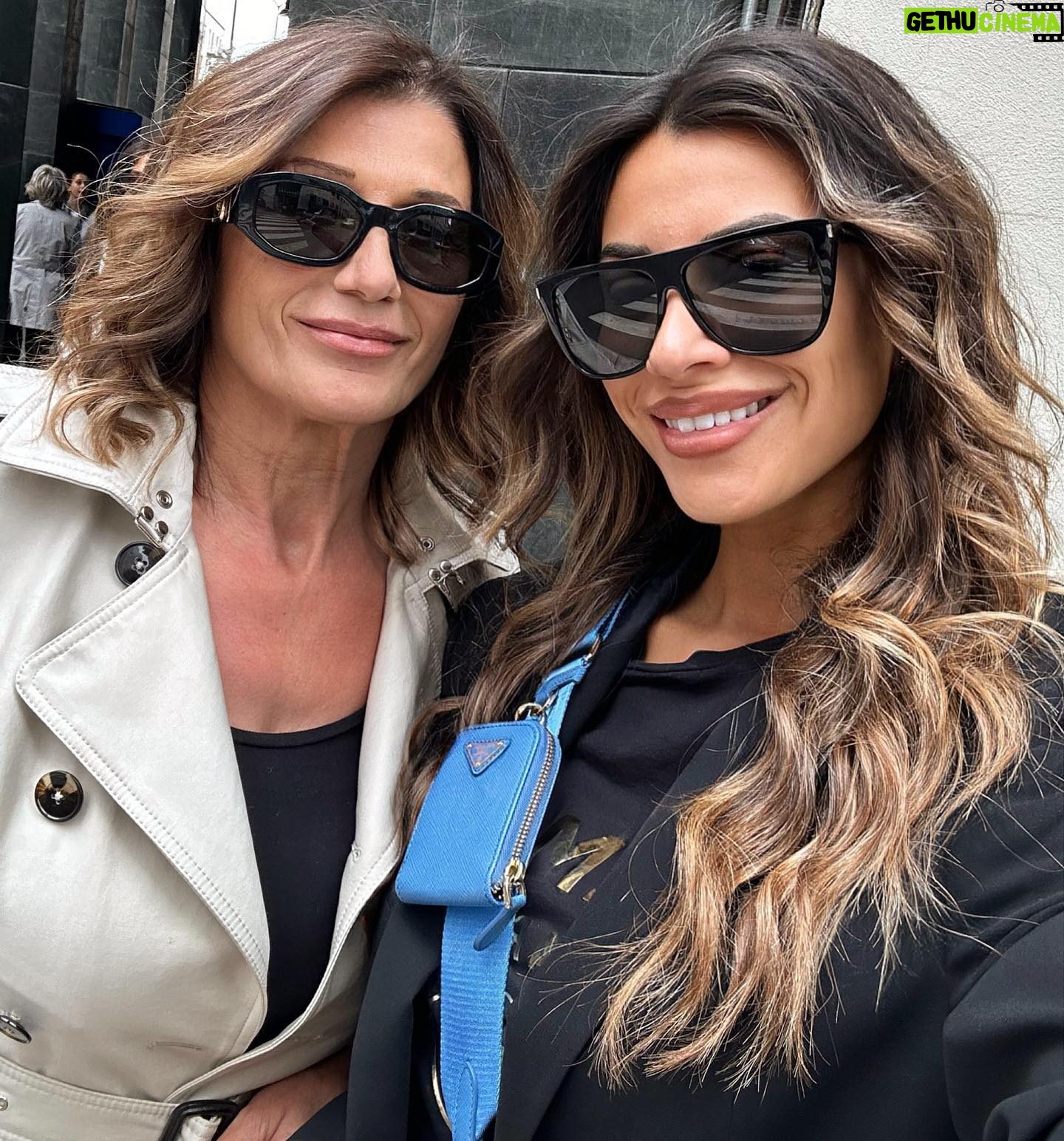 Romina Pierdomenico Instagram - Sempre al mio fianco🫶 love you mom