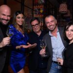 Romina Pierdomenico Instagram – “Chi non demorde, morde”. Io questi 30 anni ho deciso di mangiarmeli tutti!
Intanto ho iniziato dalla torta😂 … sul resto ci sto lavorando Zzzz 💣😜 
È già passato un mese e volevo condividere con voi questo momento di pura gioia e ringraziare uno ad uno tutti gli amici che erano lì a festeggiare con me 🫶
