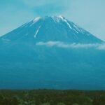 Ron Monroe Instagram - その日は朝から濃い霧が立ちこめていました。 友人が冗談で「ロンちゃん、富士山を見せてくれるかな？」と言いました。 そして、30分後に霧が晴れました。 やっぱり富士山は本当に私を好きなんだな、と思いました。